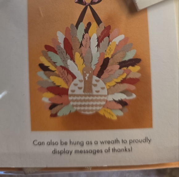 Paper Source Vibrant Turkey Centerpiece - Picture 7 of 8